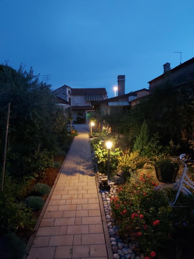 Apartments Marija Umag Eksteriør billede